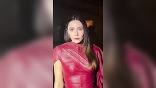 elizabeth olsen  -  Baby girl plays her songs on camera