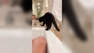 emma brooks  -  Baby shows how she bathes and shows her cat