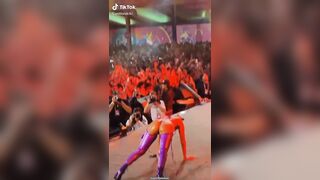 anitta - Busty Latina Shakes Her Big Booty On Stage